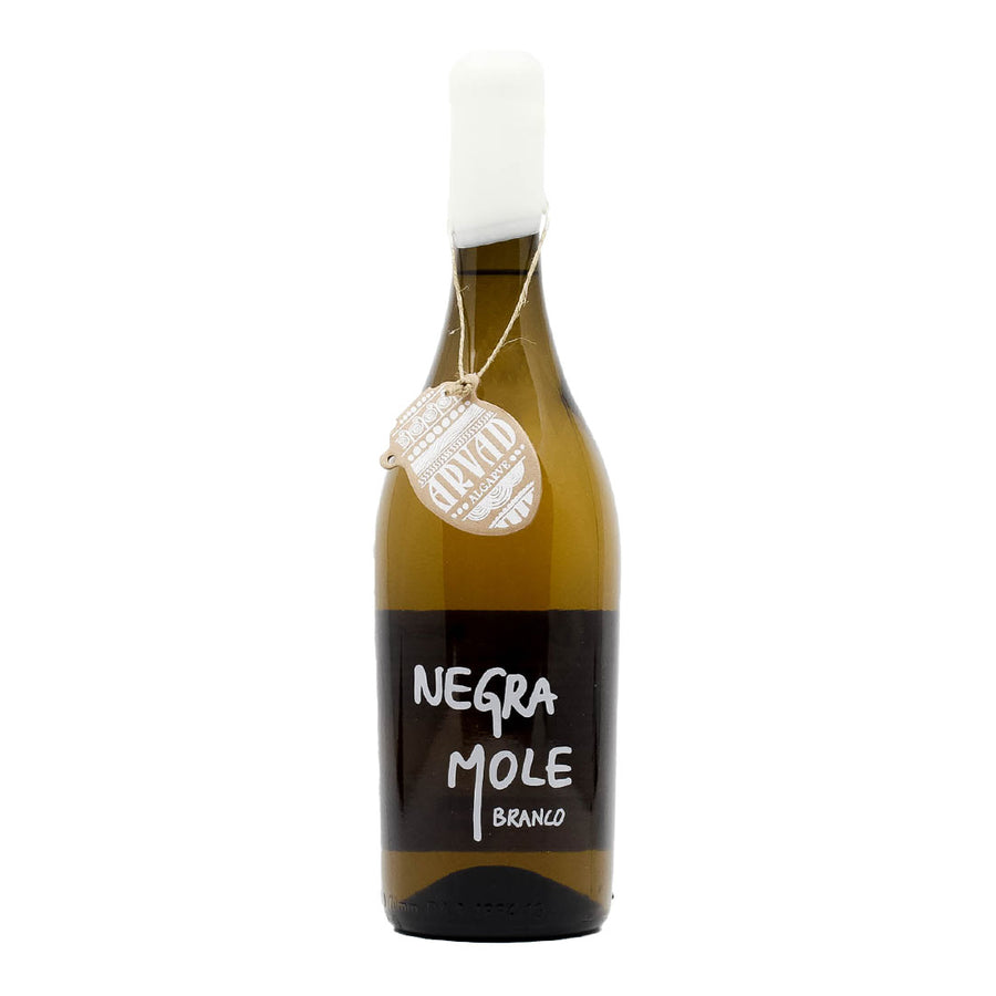 Arvad Negra Mole Branco 2023