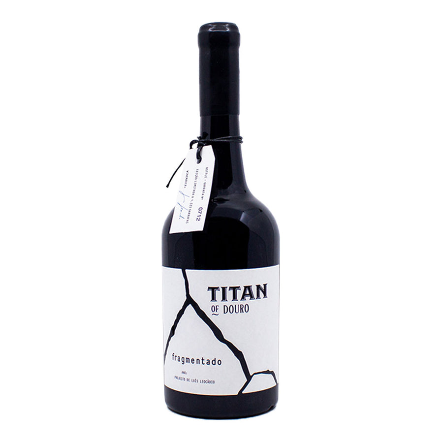 Titan Fragmentado Tinto 2017